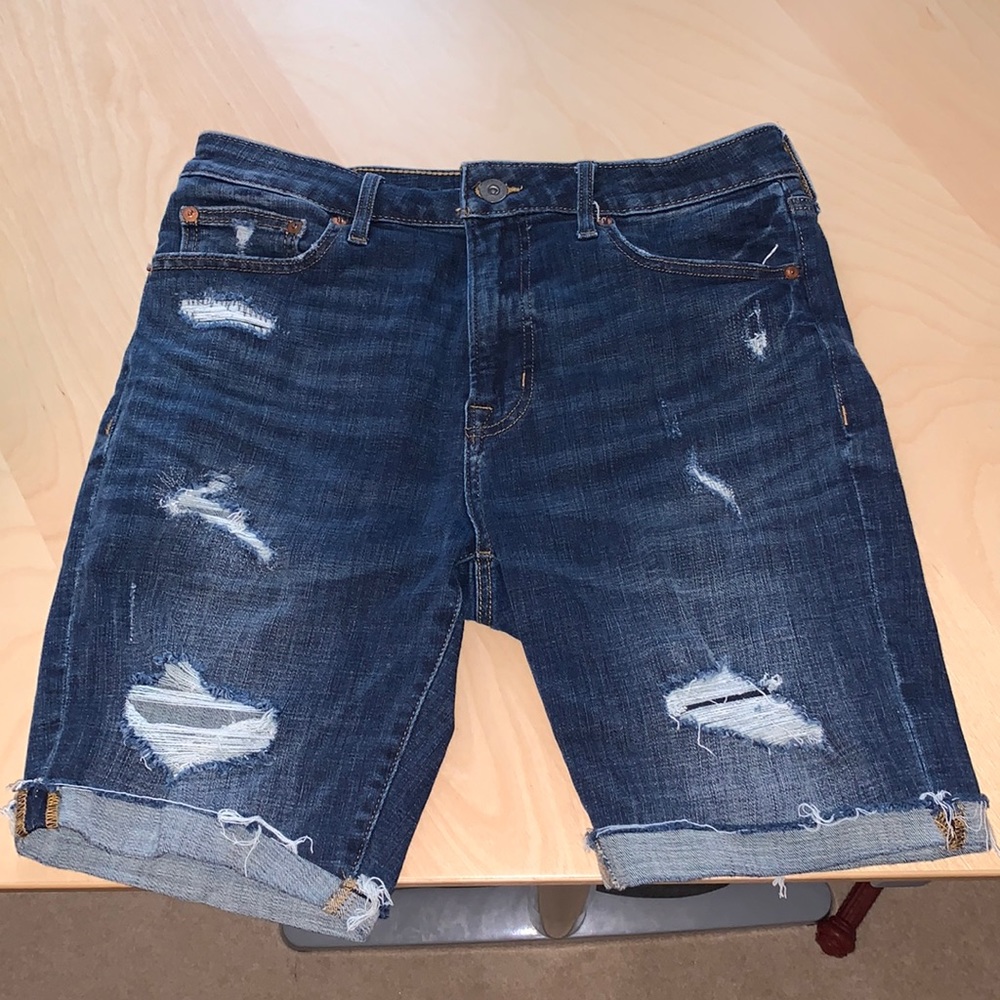 American Eagle Jean shorts size 31 waist